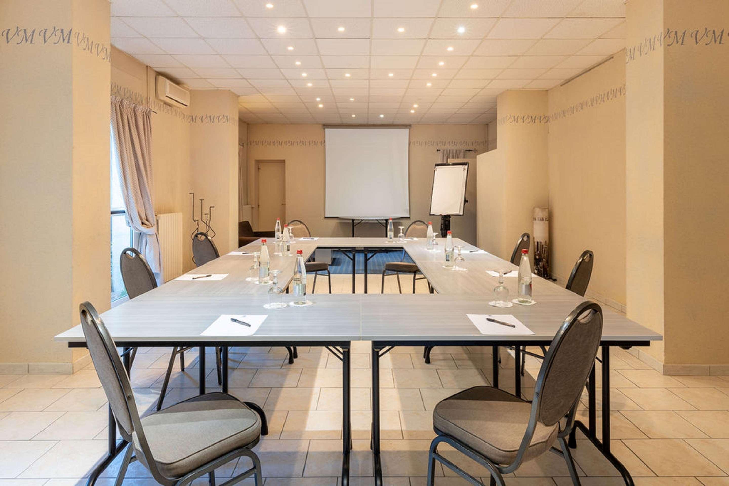 Best Western Le Val Majour Fontvieille Exterior photo