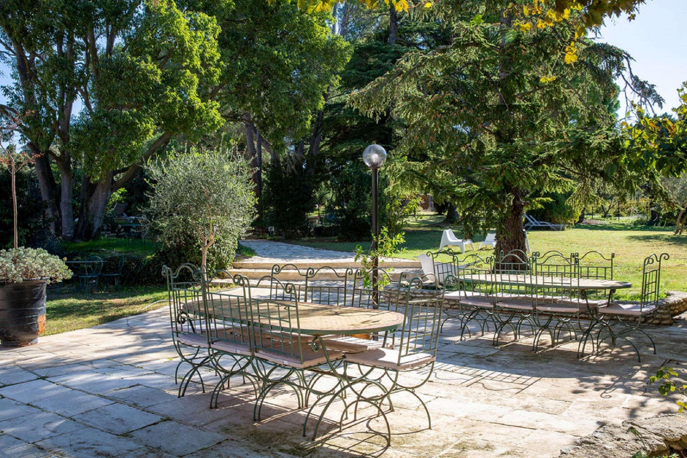 Best Western Le Val Majour Fontvieille Exterior photo