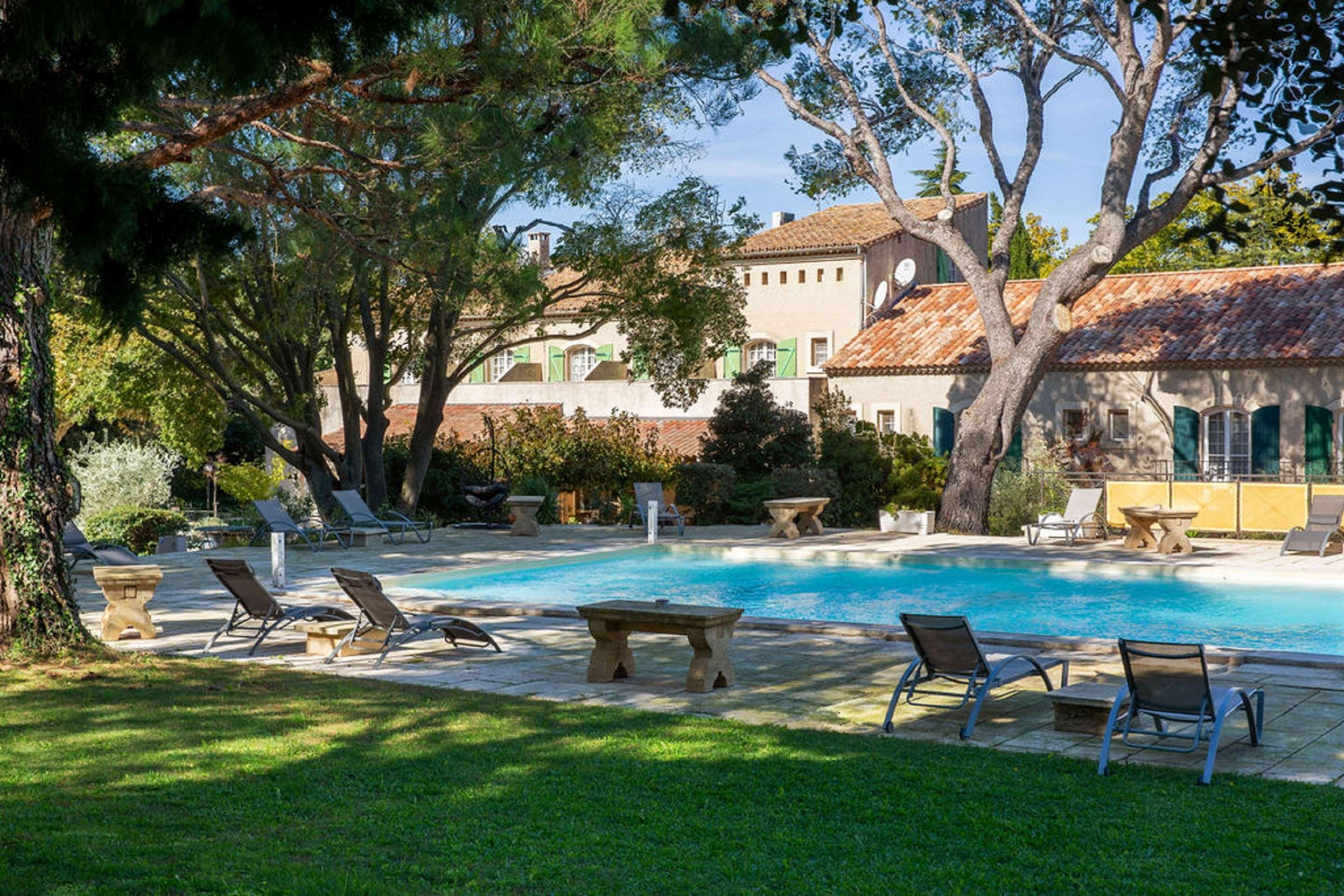 Best Western Le Val Majour Fontvieille Exterior photo