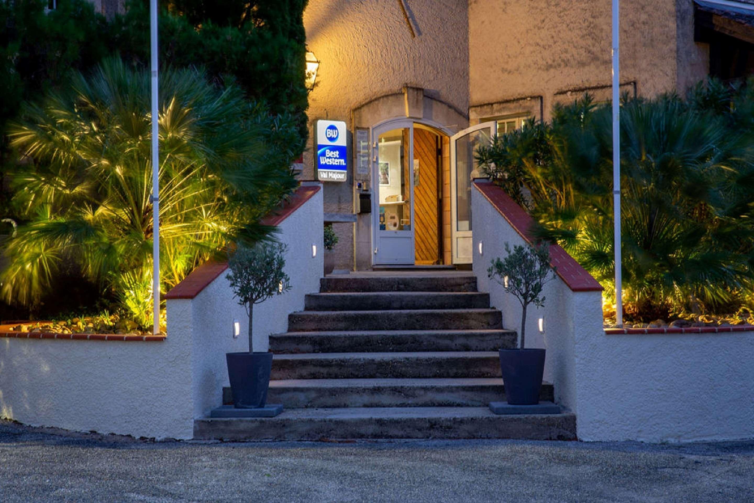 Best Western Le Val Majour Fontvieille Exterior photo